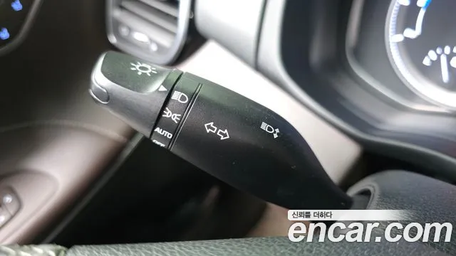 Hyundai Grandeur Exclusive — photo 1 of 34