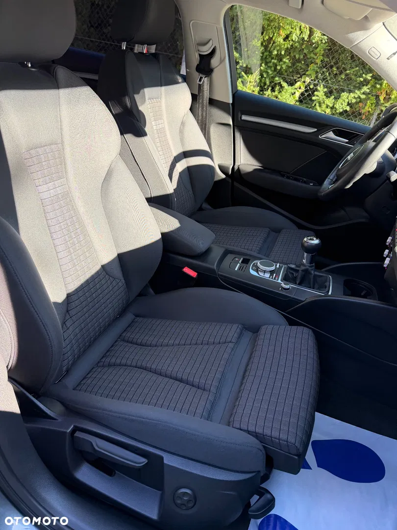 2014 Audi A3 Sportback 2.0 TDI quattro sport, photograph 11