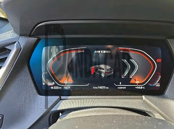 2024 BMW M135i xDrive, photograph 5