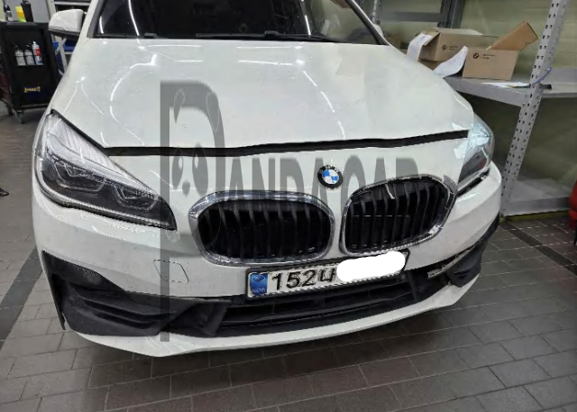 2021 BMW Active Tourer, photograph 1