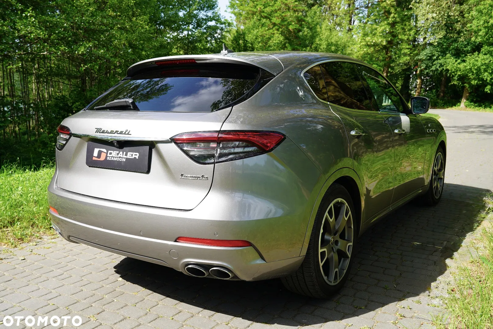 2022 Maserati Levante, photograph 7