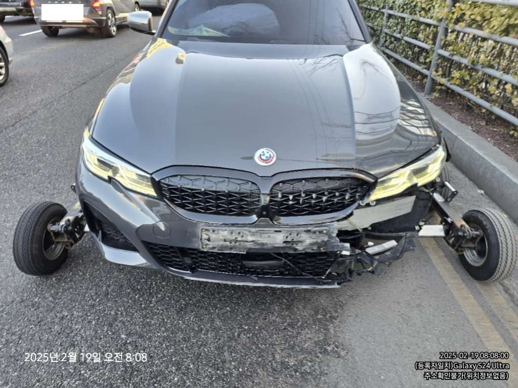 2021 BMW M340i, photograph 1