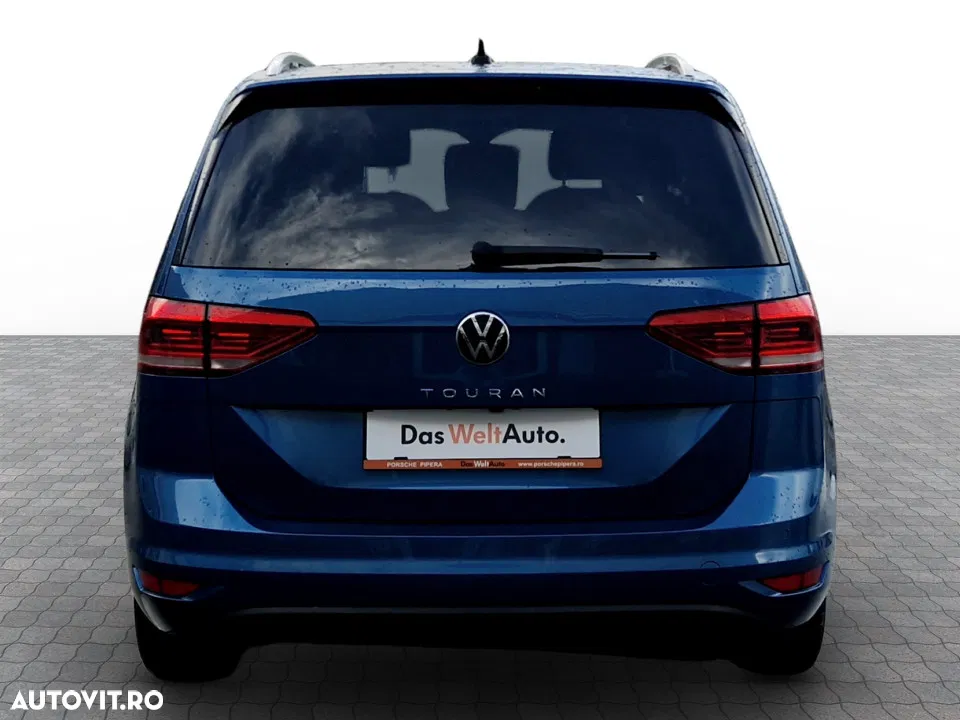 2022 Volkswagen Touran 1.5 TSI DSG Highline, photograph 8