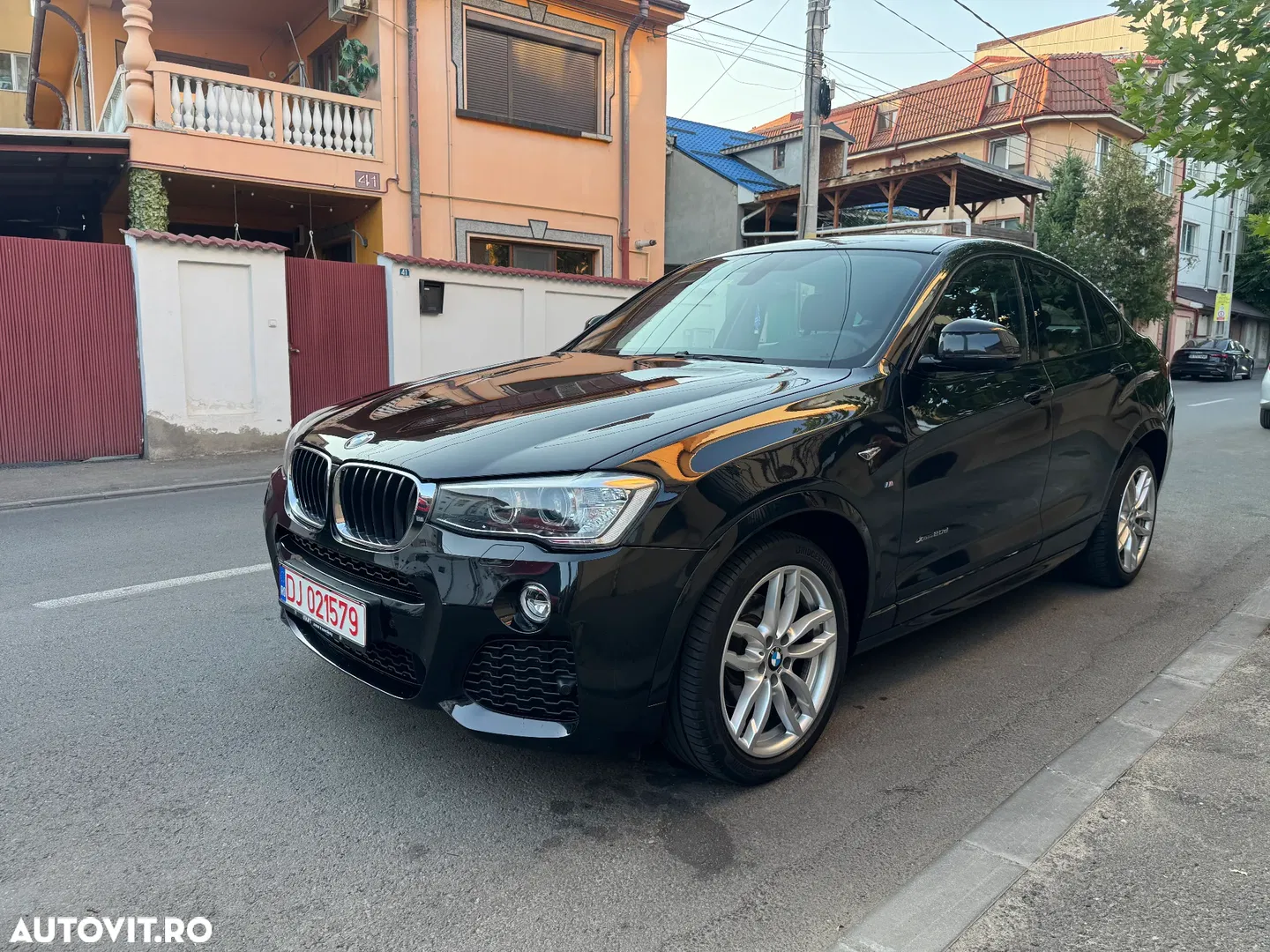 2017 BMW X4 xDrive20d Aut. M Sport, photograph 2