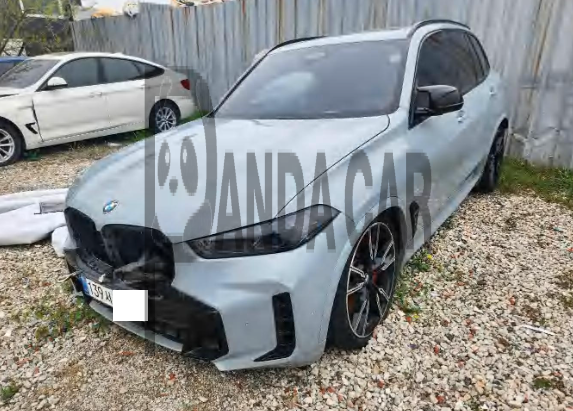 2024 BMW X5 M60i xDrive, photograph 1