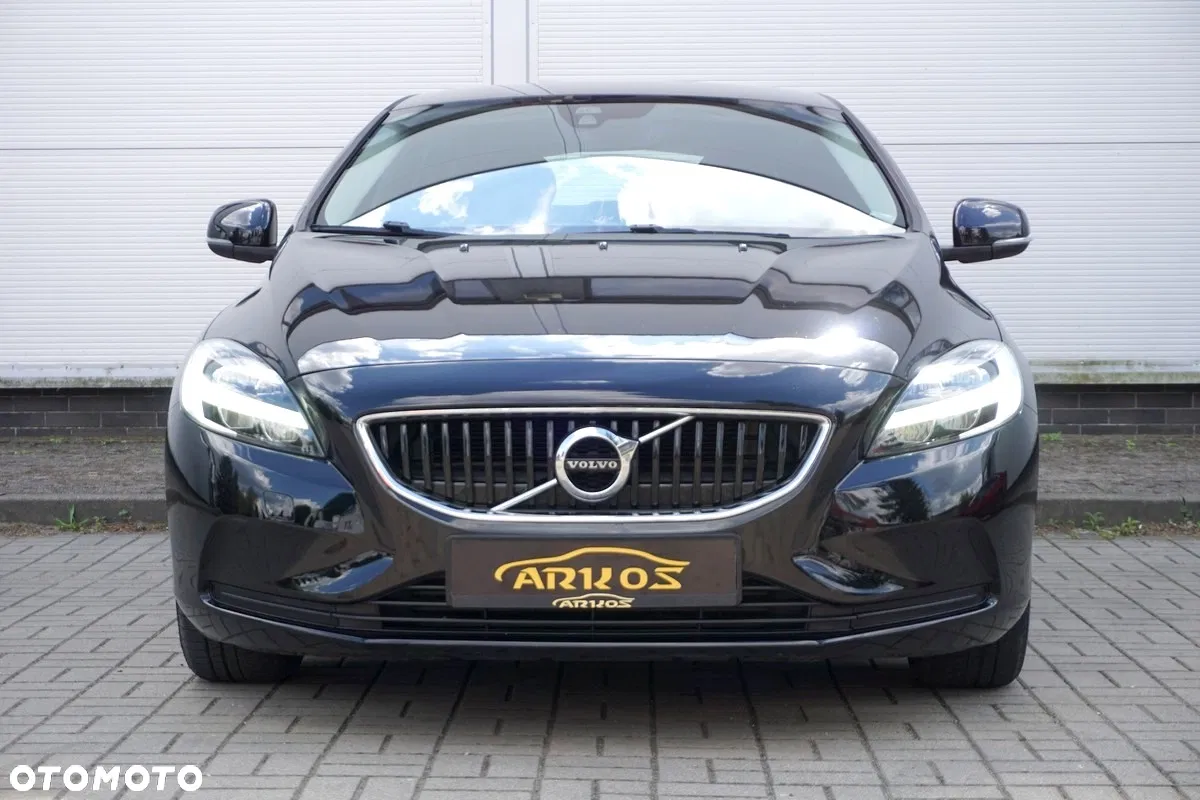 2019 Volvo V40 T2 Drive-E Summum, photograph 9