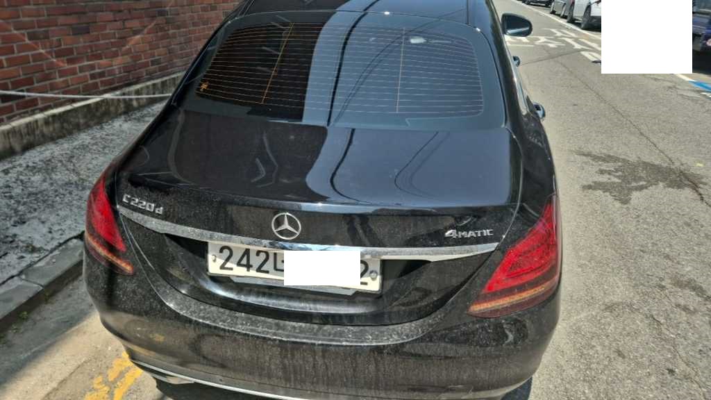 2020 Mercedes-Benz C220 d 4MATIC, photograph 4