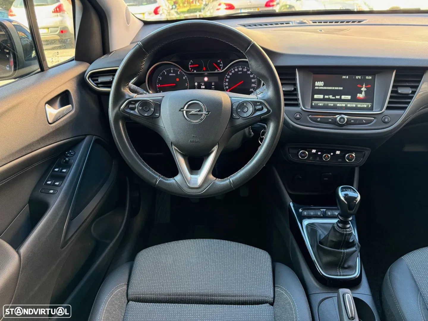 2022 Opel Crossland 1.2 T Elegance, photograph 10
