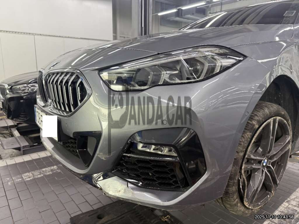 2024 BMW 220i Gran Coupe, photograph 3