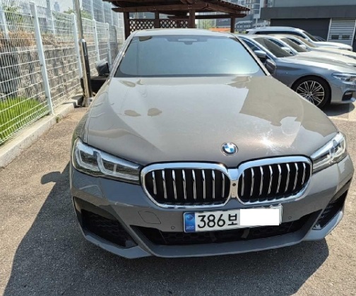 2021 BMW 530i, photograph 6