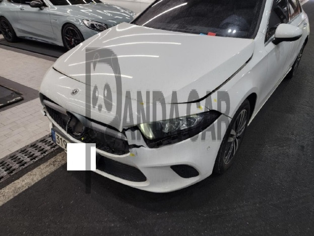 2021 Mercedes-Benz A220 Sedan, photograph 4