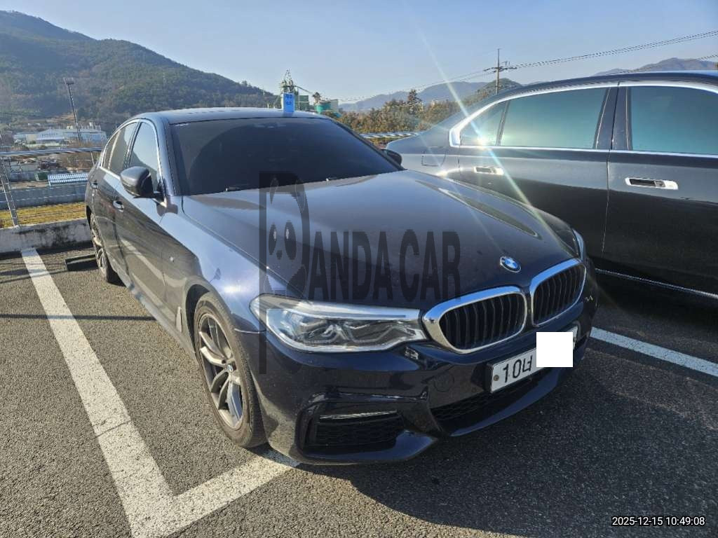 2018 BMW 520d, photograph 3