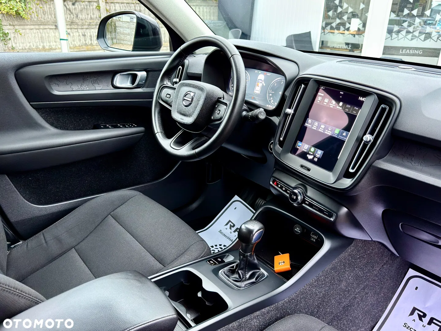 2021 Volvo XC 40 D3 Momentum, photograph 6