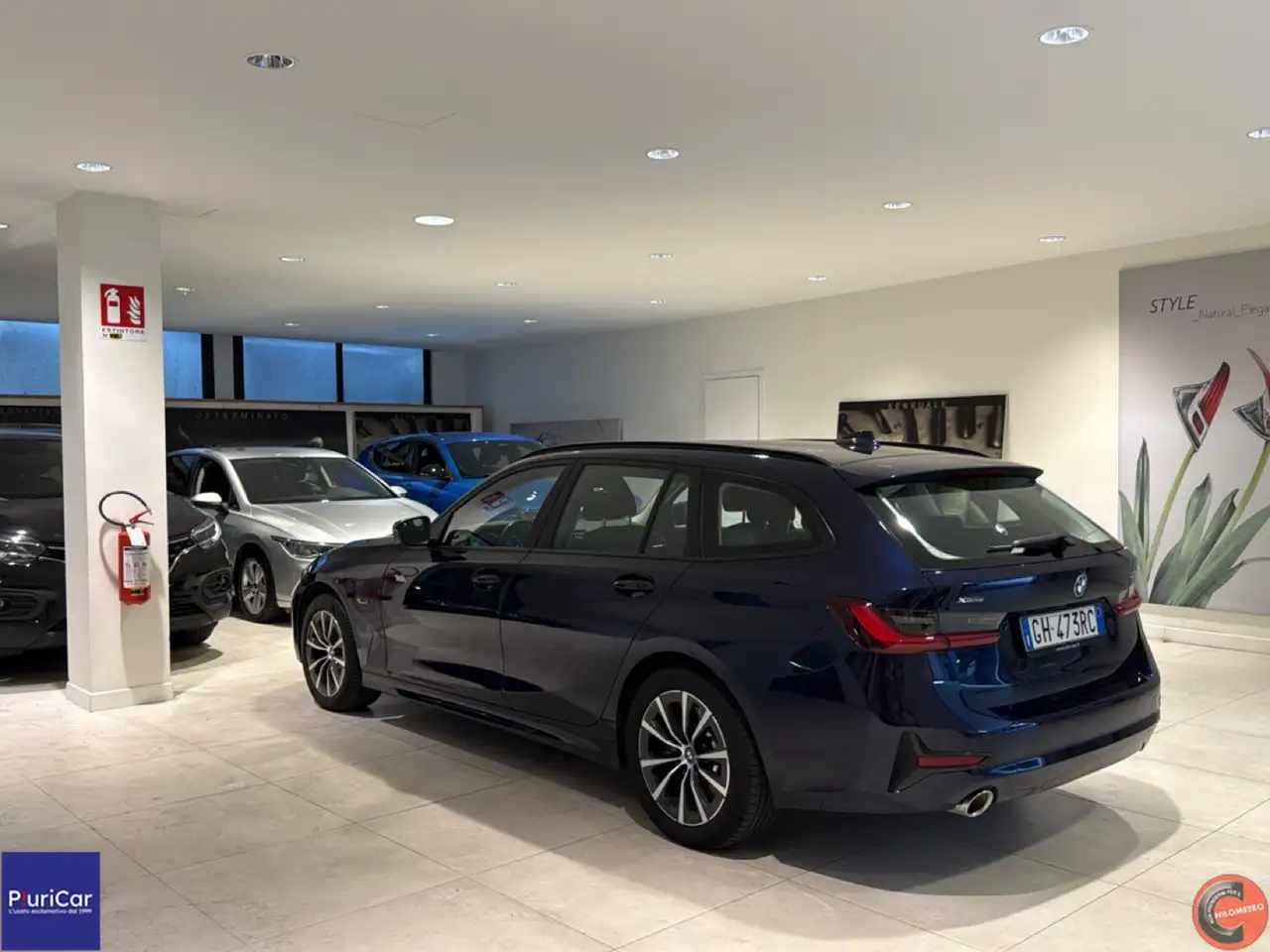 2022 BMW 330 e PHEV xDrive Touring Bus.Adv. auto FariLaser, photograph 6