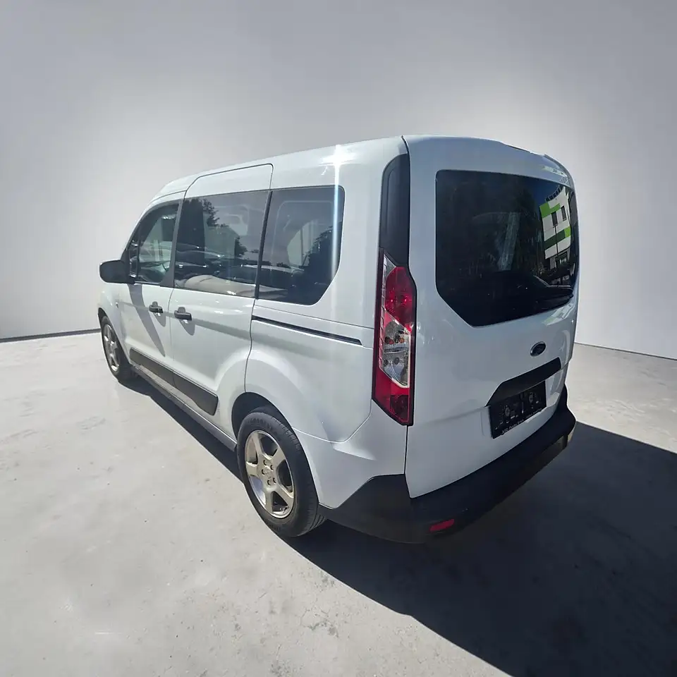 2019 Ford Tourneo Connect Trend 1,5 TDCi L1, photograph 5