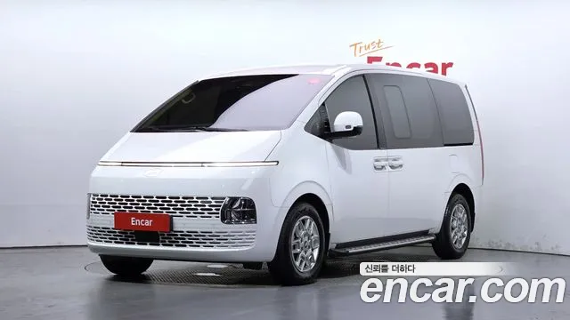 2024 Hyundai Staria HEV 1.6 Cargo 5-Seater, photograph 5