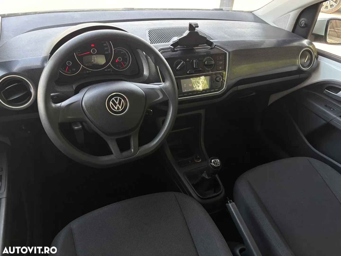 2021 Volkswagen up! white style, photograph 11