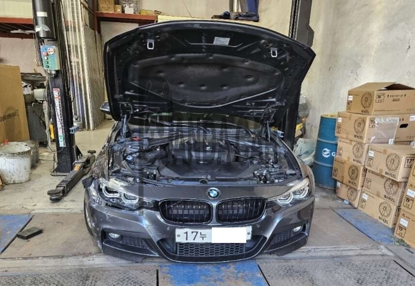 2018 BMW 330i, photograph 1