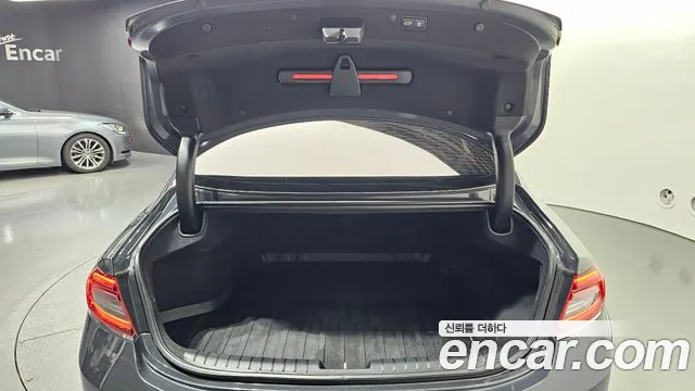 2018 Hyundai Grandeur Exclusive, photograph 7