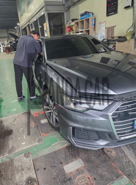 2021 Audi A6 45 TDI quattro, photograph 2