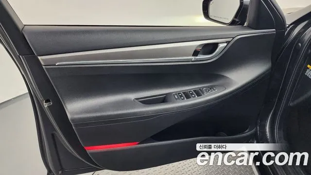 2020 Hyundai Grandeur Premium Choice, photograph 10