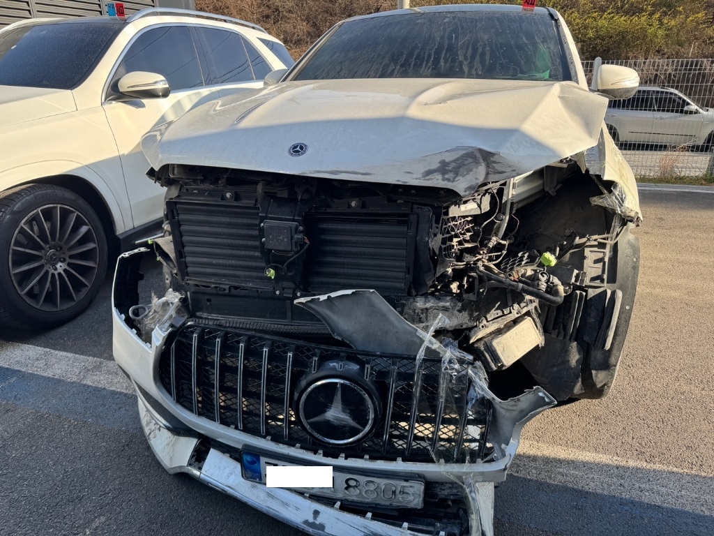 2021 Mercedes-Benz GLE400 d 4MATIC Coupe, photograph 1