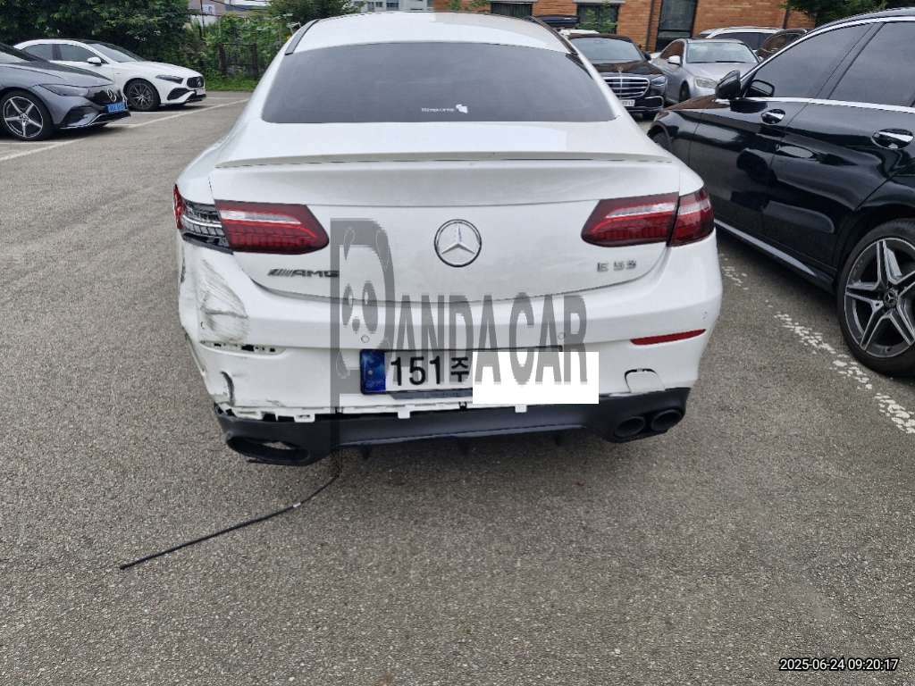 2023 Mercedes-AMG E53 4MATIC + Coupe, photograph 1