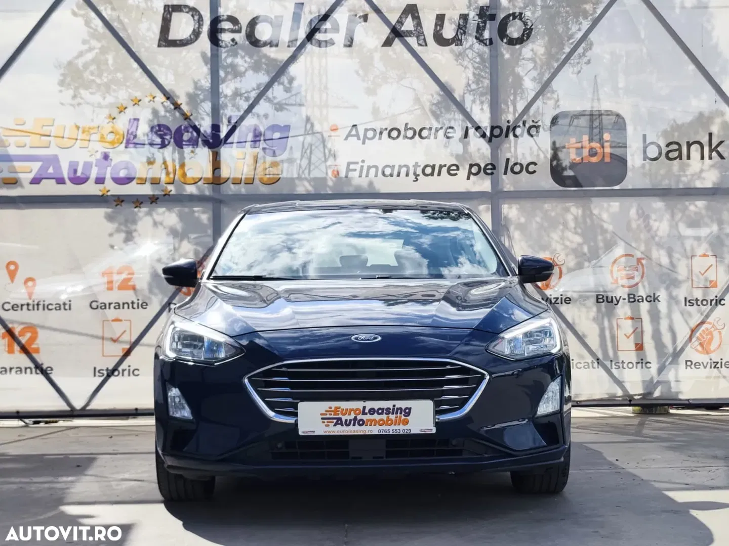 2020 Ford Focus 2.0 EcoBlue Titanium, photograph 3