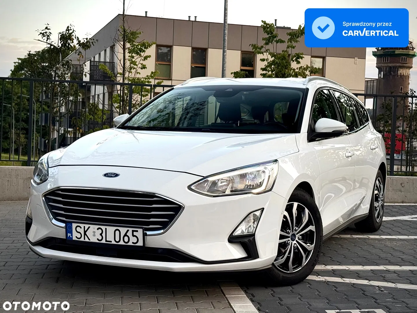 2018 Ford Focus 2.0 EcoBlue Titanium Business, photograph 1