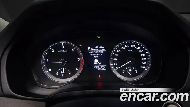 Hyundai Grandeur 2.2 Diesel Premium — photo 1 of 37