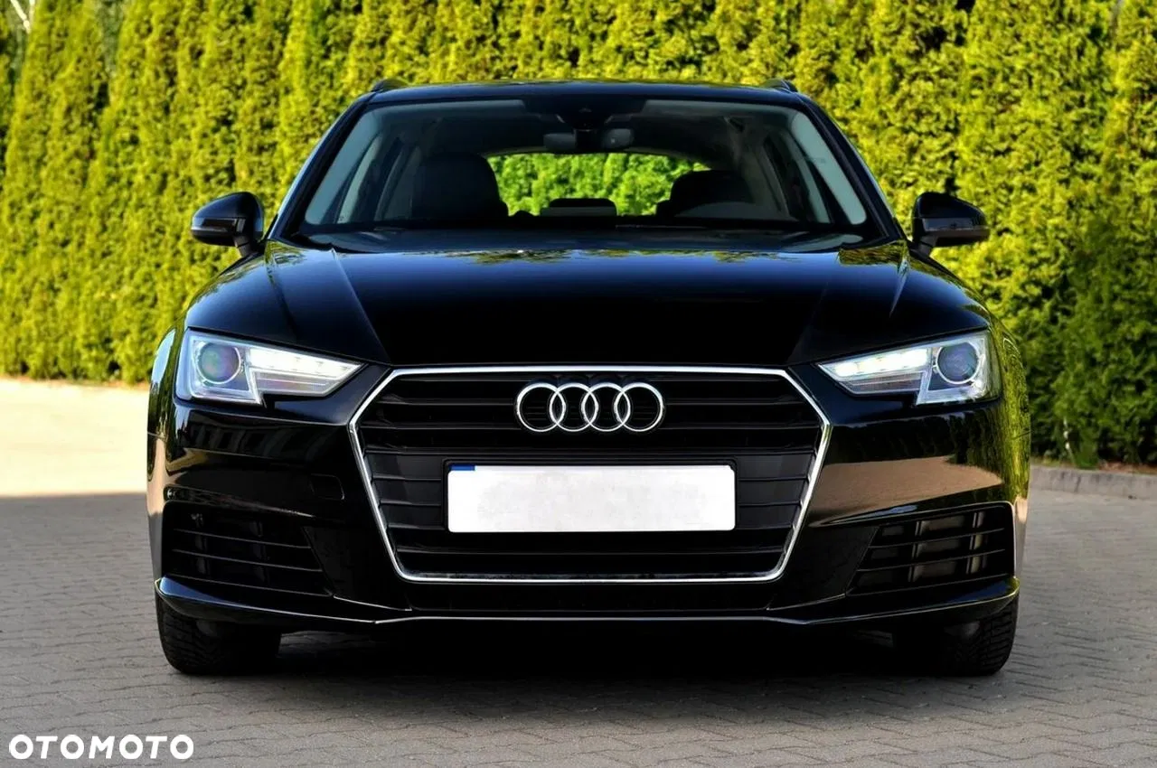 2017 Audi A4 Avant 2.0 TDI Design, photograph 5