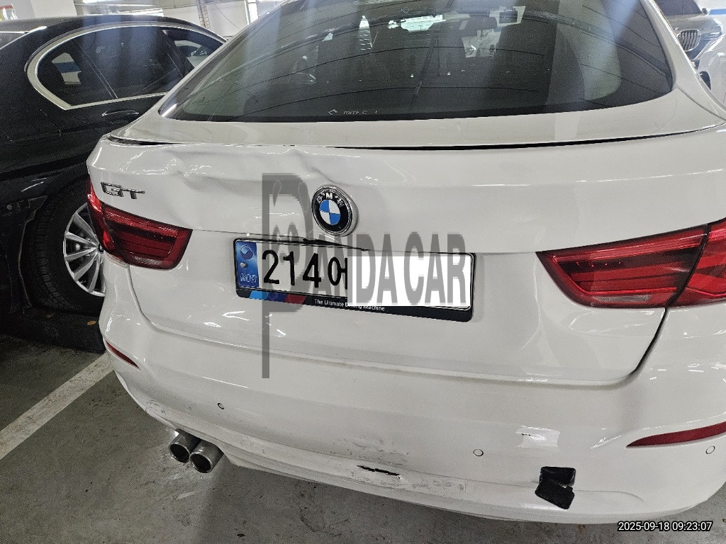 2018 BMW 320d Gran Turismo, photograph 4