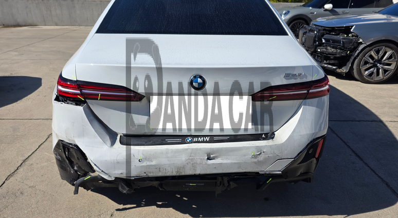 2025 BMW 520i, photograph 4