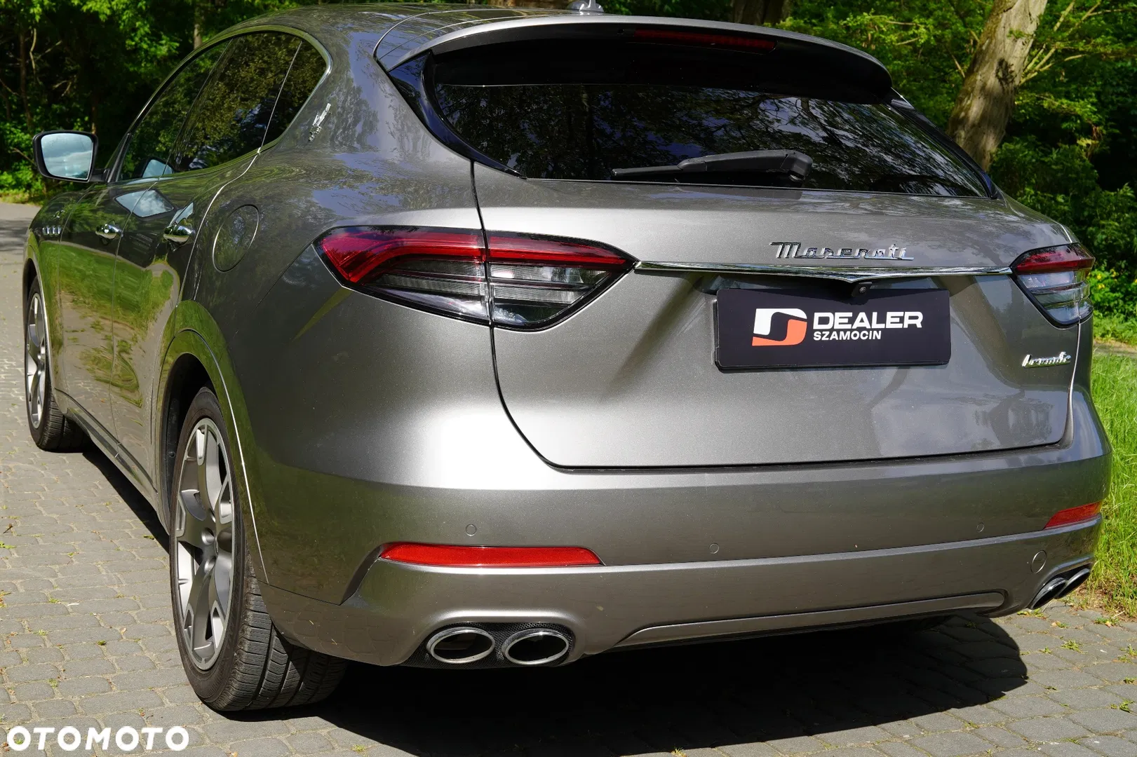 2022 Maserati Levante, photograph 5