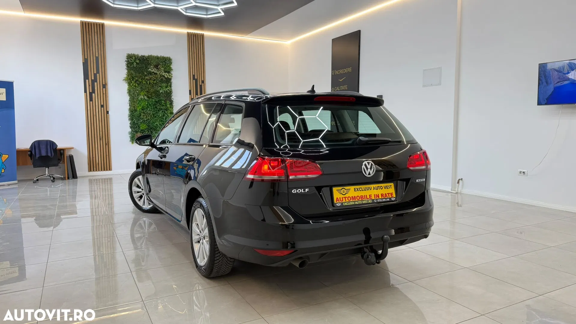 2015 Volkswagen Golf 1.6 BlueTDI Comfortline, photograph 3