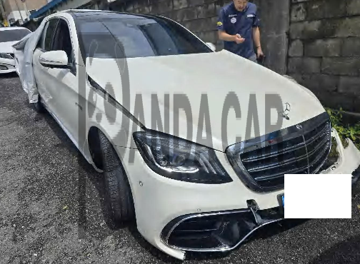 2018 Mercedes-AMG S63 4Matic + L, photograph 4