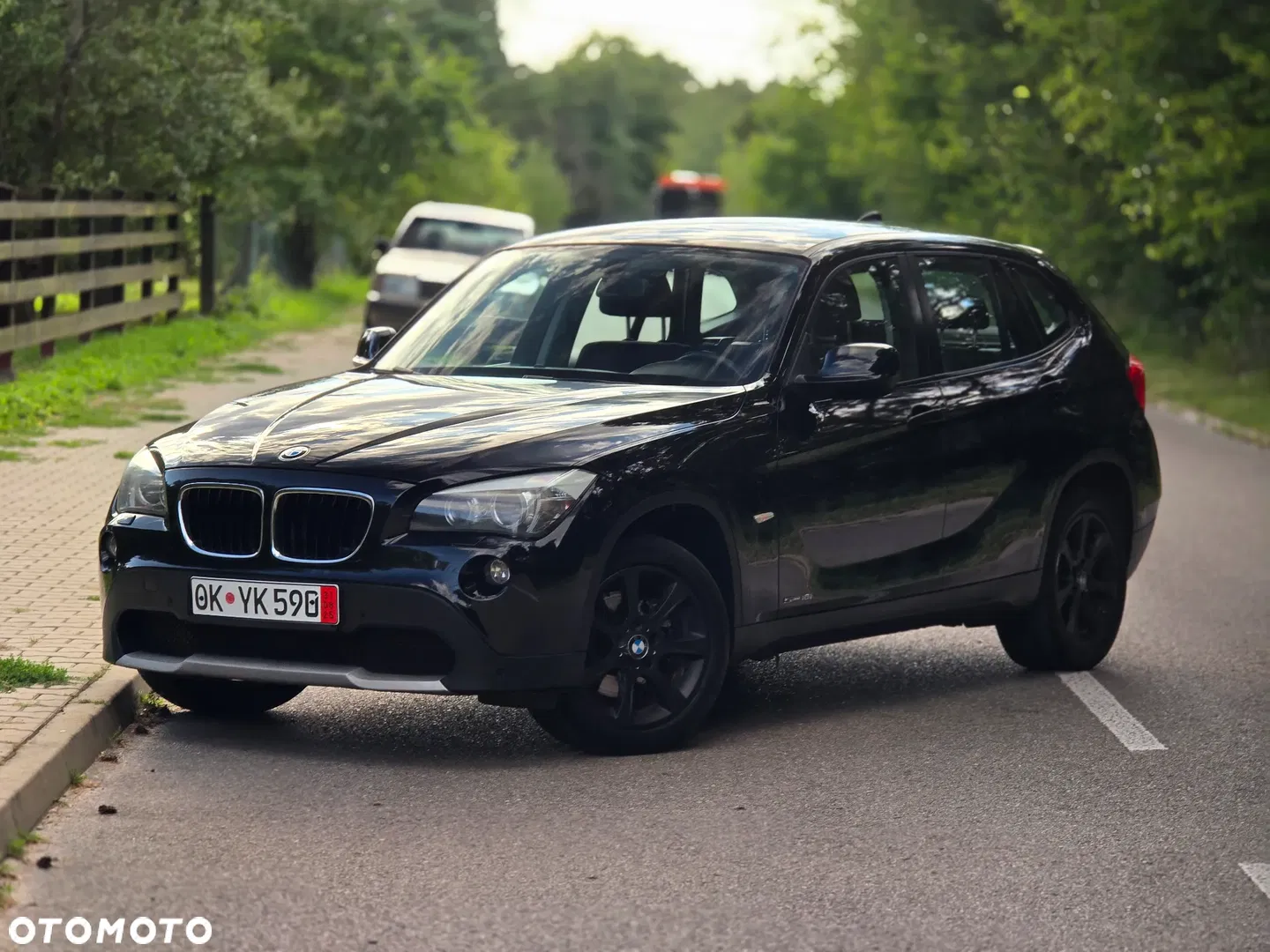 2011 BMW X1 sDrive18i, photograph 2