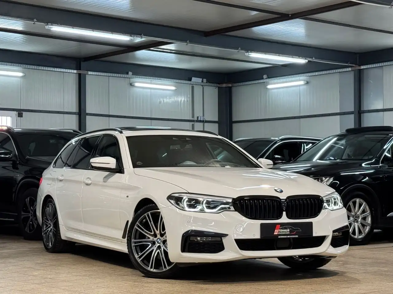 2020 BMW 530 d xDr M SPORT*INNOV*PANO*SFT*STHZ*H&K*ACC, photograph 1