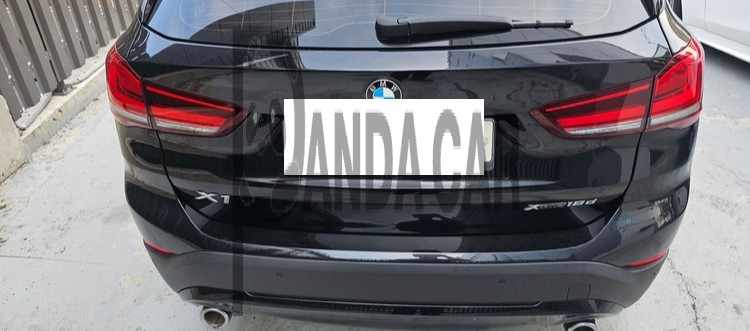 2020 BMW X1 xDrive18d Advantage, photograph 1