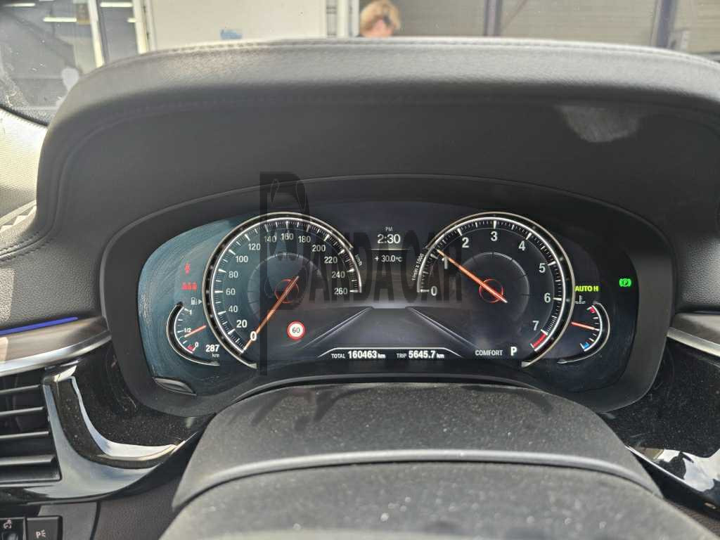 2018 BMW 530i xDrive, photograph 7