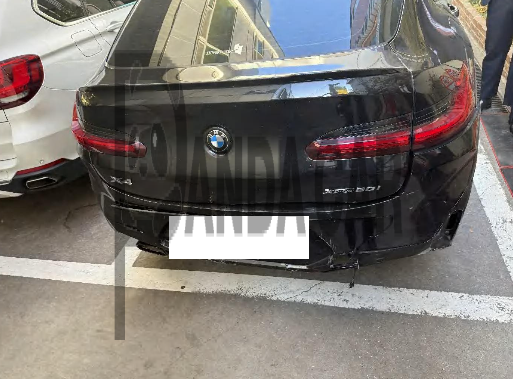 2023 BMW X4 xDrive20i, photograph 3