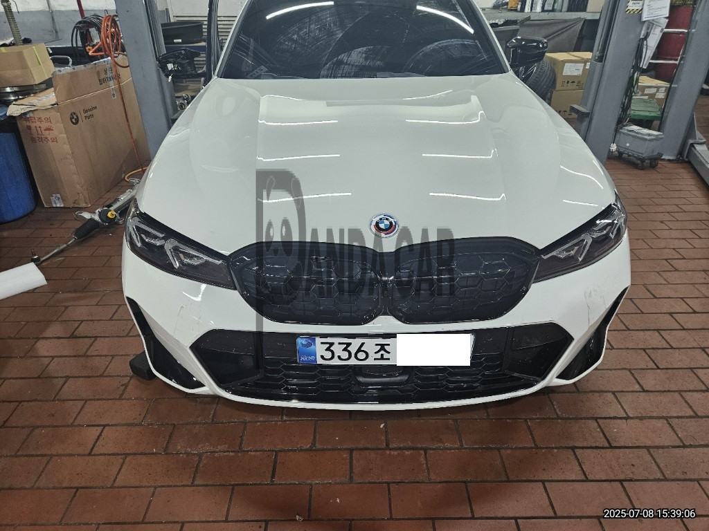 2025 BMW M340i, photograph 1