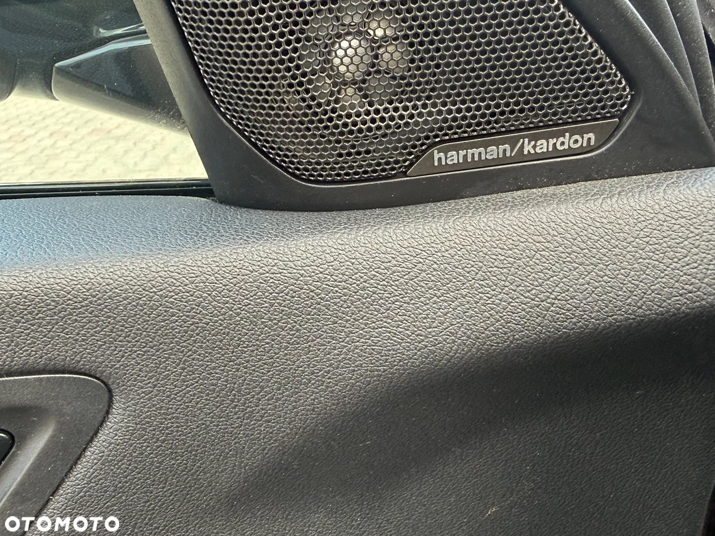 2021 BMW 1M, photograph 10