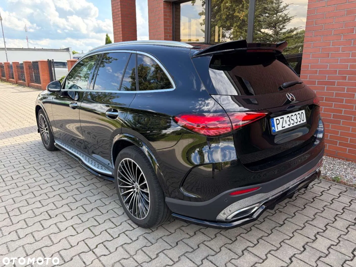 2023 Mercedes-Benz GLC 220 d 4Matic 9G-TRONIC Avantgarde Advanced, photograph 4