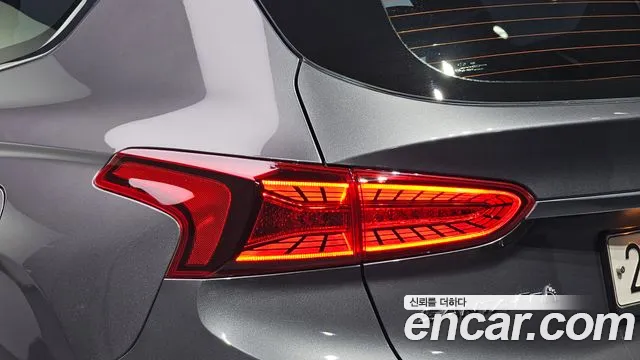 2020 Hyundai Santafe Gasoline 2.0T 2WD, photograph 10