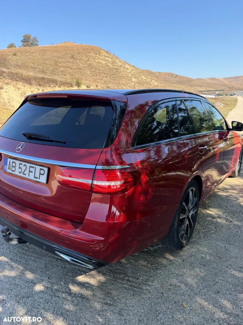 2018 Mercedes-Benz E, photograph 3