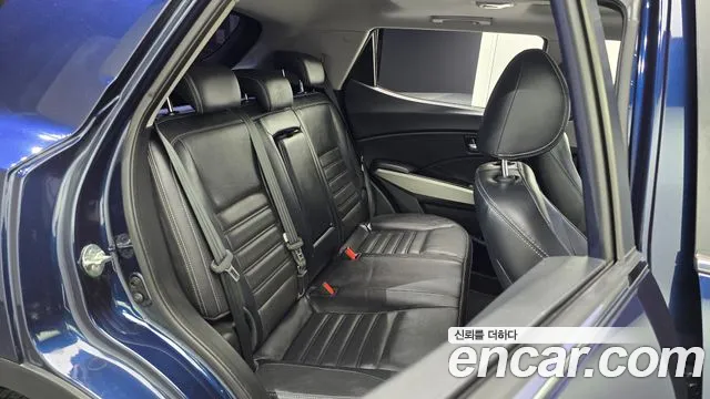 KG_Mobility_Ssangyong TIBOLI LX 2WD — photo 1 of 35