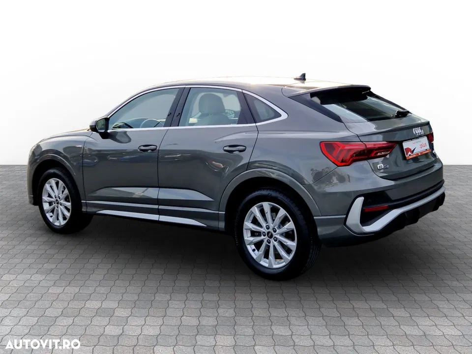 2024 Audi Q3, photograph 3