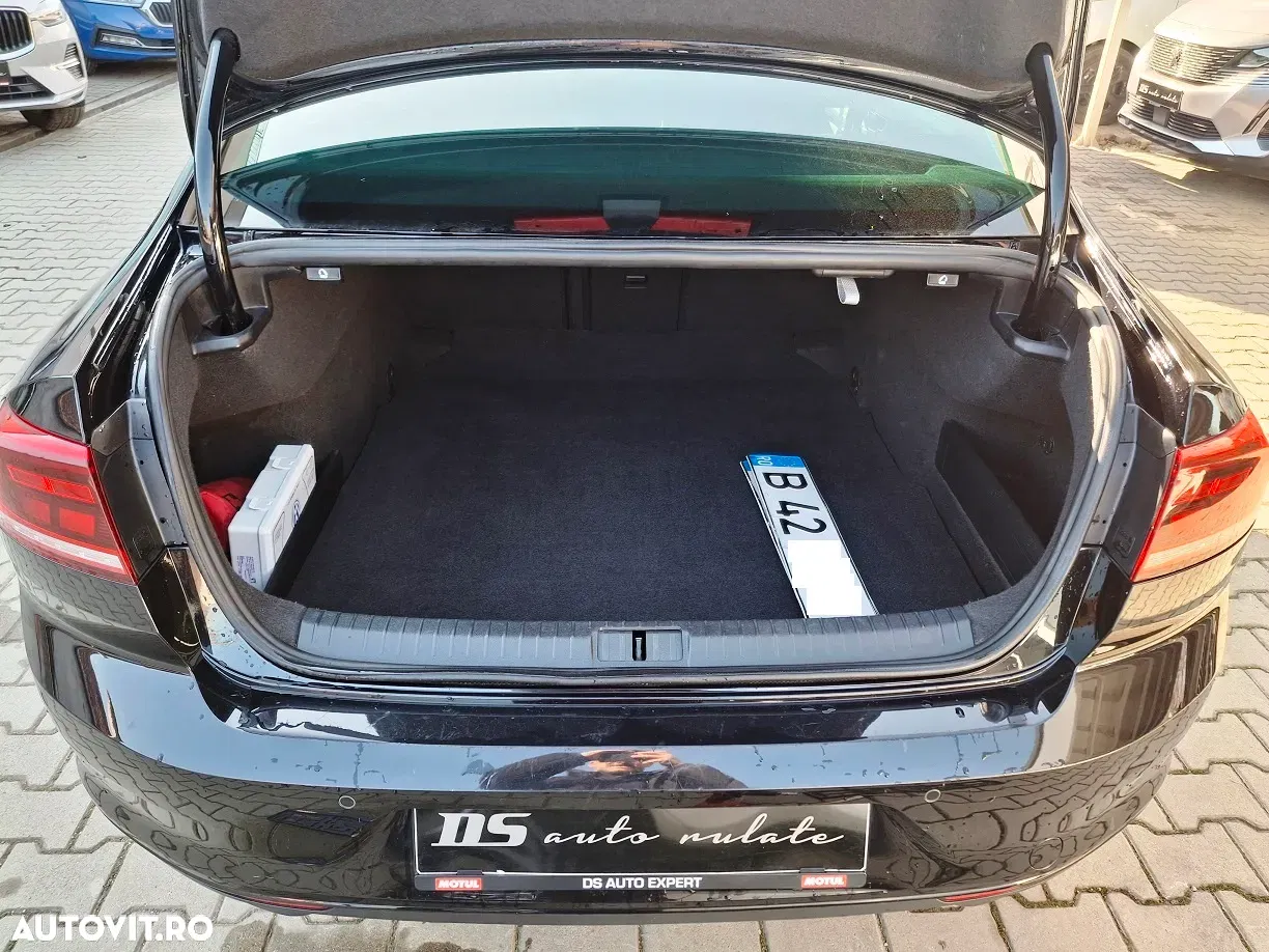 2021 Volkswagen Passat 2.0 TDI DSG Comfortline, photograph 10