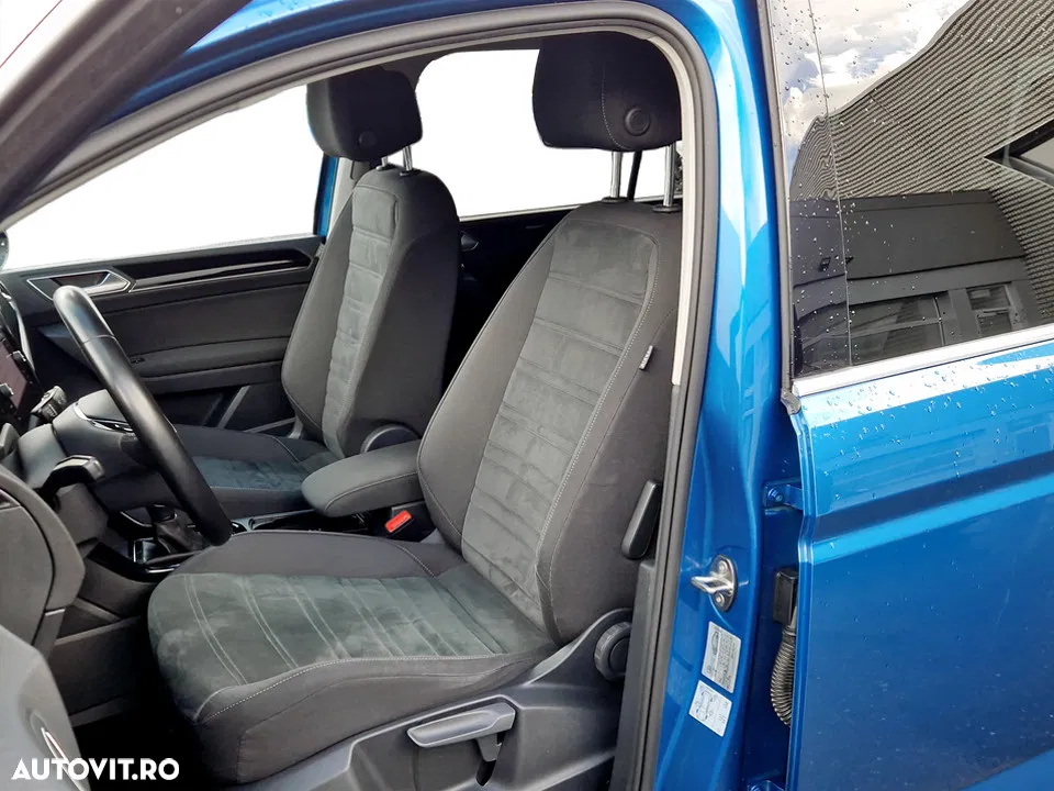 2022 Volkswagen Touran 1.5 TSI DSG Highline, photograph 9